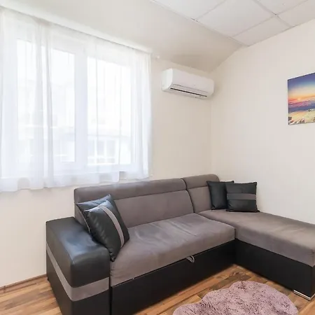 Black Sea Apartmán *