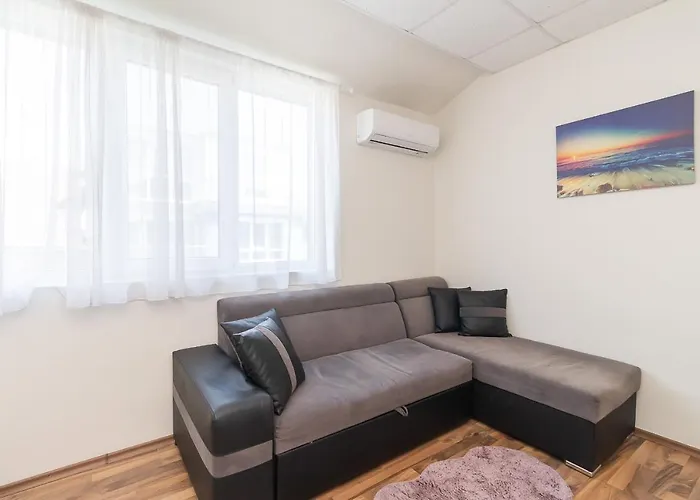 Black Sea Apartmán *